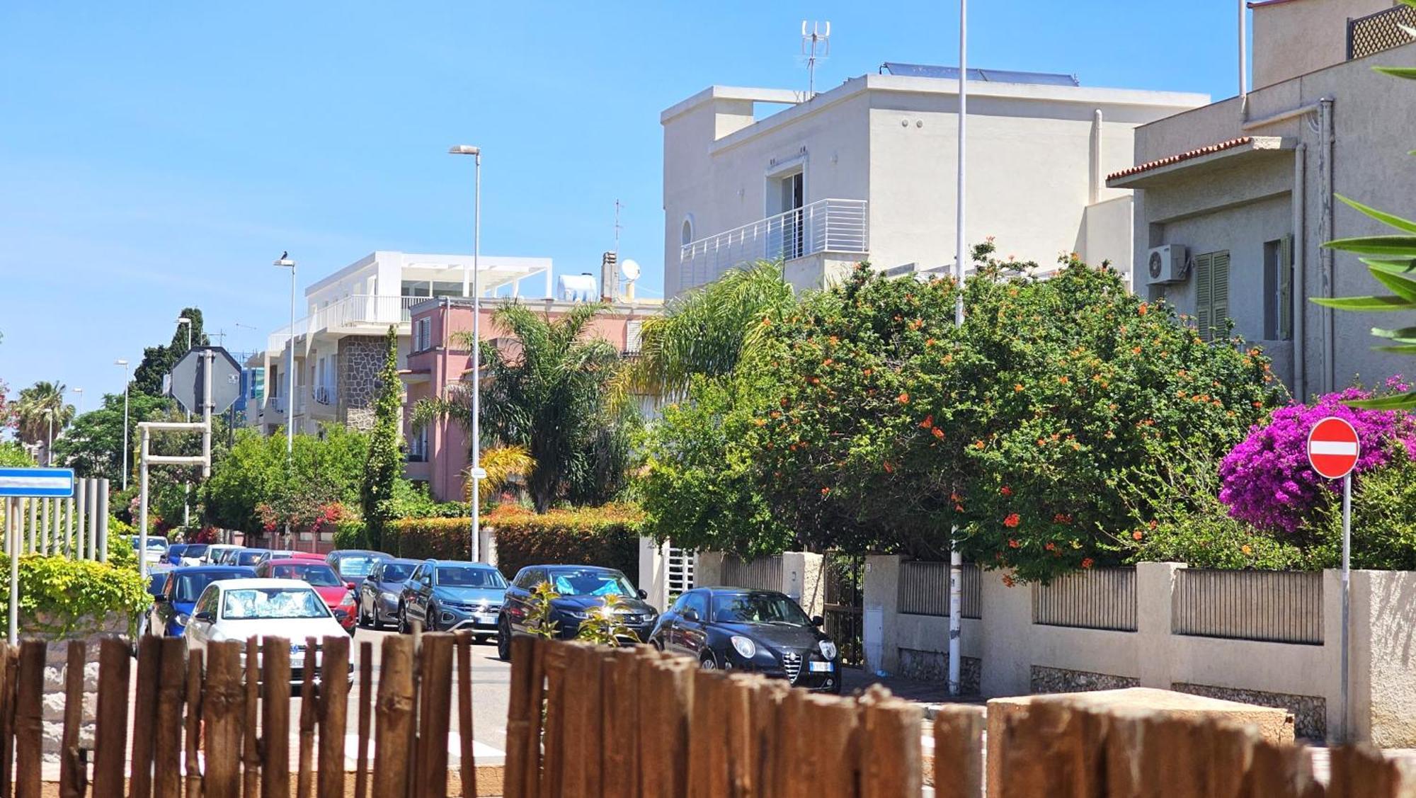 Holiday Poetto Cagliari Exteriér fotografie